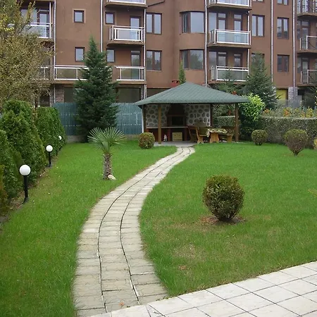 게스트하우스 Perun House 라브다