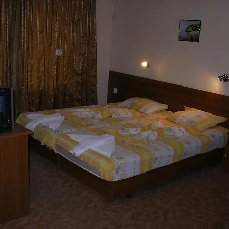 Perun House 2* ラヴダ